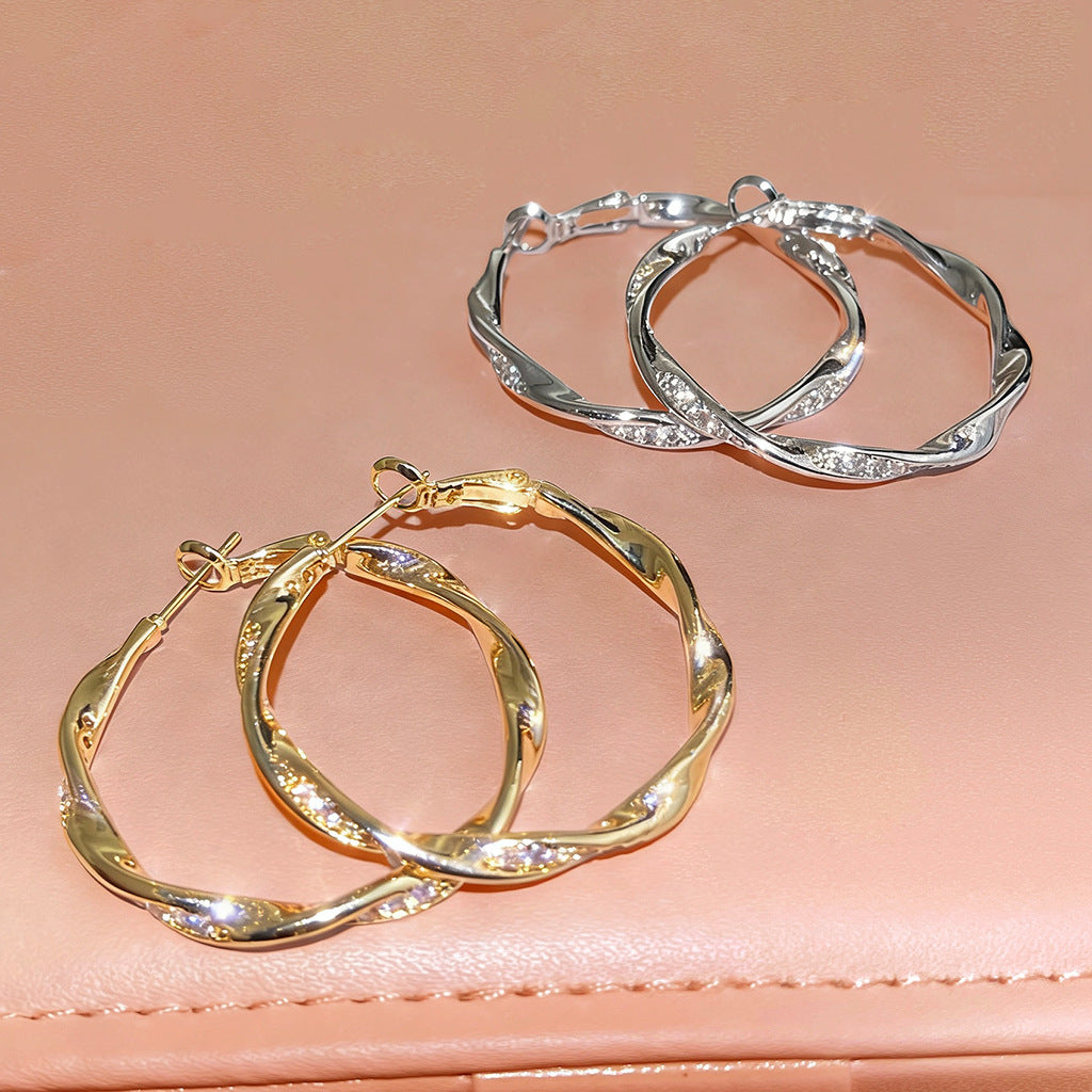 A廠【7509】美式閃鑽鋯石麻花簡約百搭圓圈耳環極簡高級感耳飾
 26.04-3