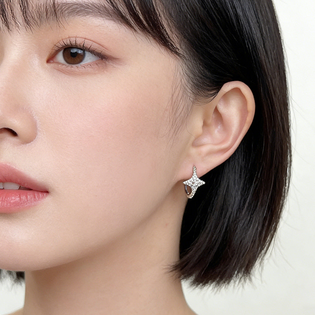 A廠【7500】個性甜酷微鑲鋯石芒星小眾通勤百搭耳扣女時尚高級感ins耳飾
 26.04-3