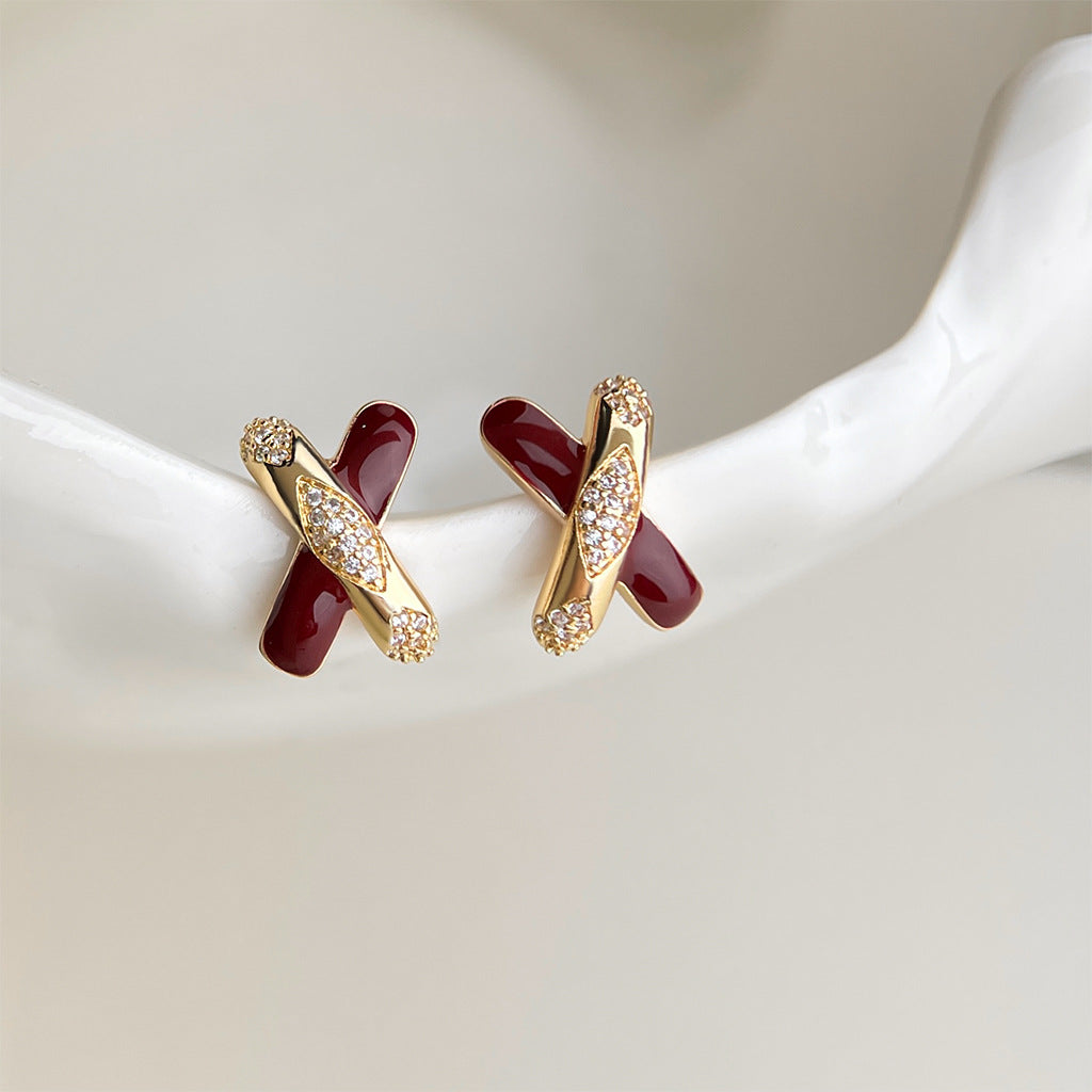 A廠【7229】時尚高級感微鑲鋯石s925銀針琺瑯滴釉酒紅色新款個性叉叉耳環耳飾
 25.12-2