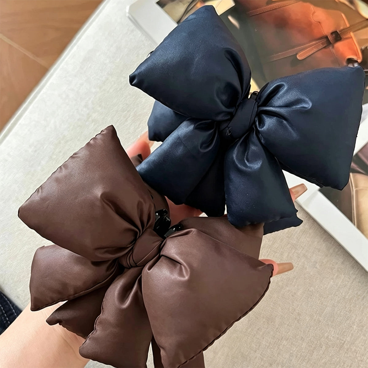 C廠【X1075】韓系立體蝴蝶結香蕉夾扭扭夾豎夾頭飾
 26.10-4「C廠-單筆結帳需滿，NT$500出貨(不含運費)」