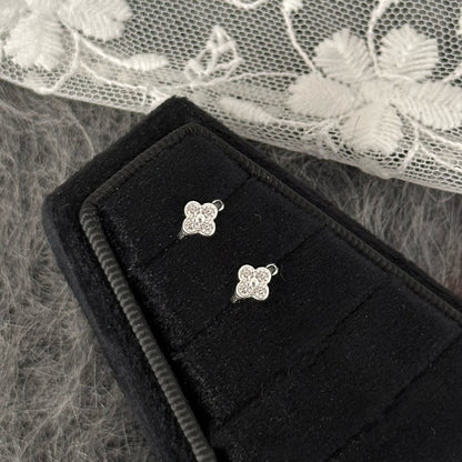 E廠【XDQ10755E】S999純銀小清新迷你四葉草耳扣女簡約鋯石耳骨環森系花朵耳飾
 26.04-5