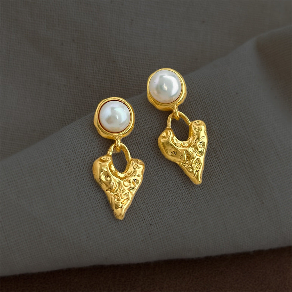 A廠 【4929】淡水珍珠肌理感鍍18K熔岩金屬愛心珍珠飾品法式復古耳環耳環
 26.03-3