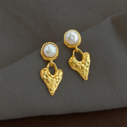 A廠 【4929】淡水珍珠肌理感鍍18K熔岩金屬愛心珍珠飾品法式復古耳環耳環
 26.03-3