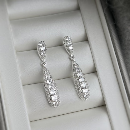 A廠【7424】微鑲鋯石時尚高級感長款水滴幾何名媛風新款耳環耳環飾品
 26.03-2