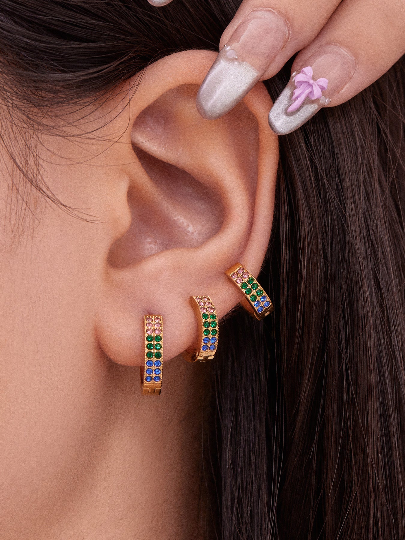 B廠【F798】簡約C型鑲彩鑽拼色鋯石耳扣不鏽鋼鍍18k真金輕奢小眾耳環女
 25.11-1