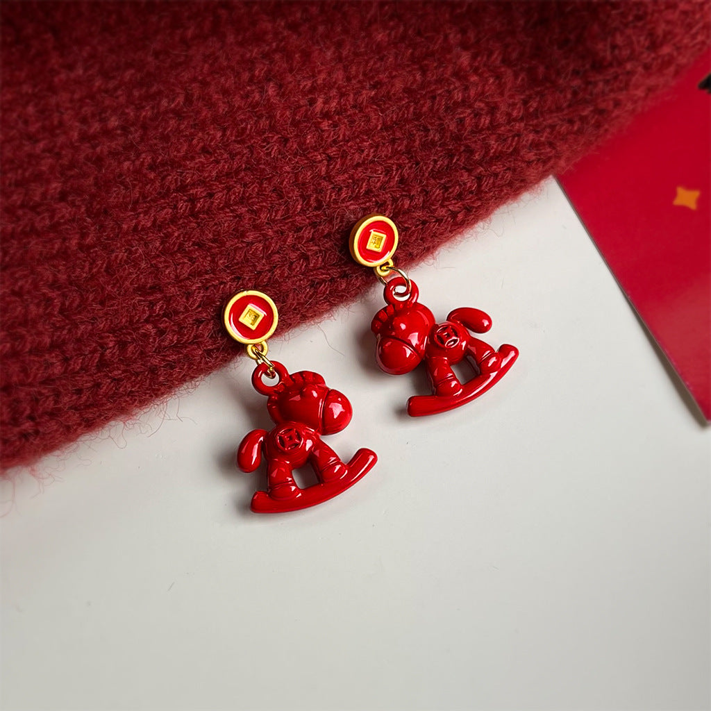A廠【7207】馬上有錢馬年新年款木馬吉祥新款個性國潮耳環耳環女
 25.12-2