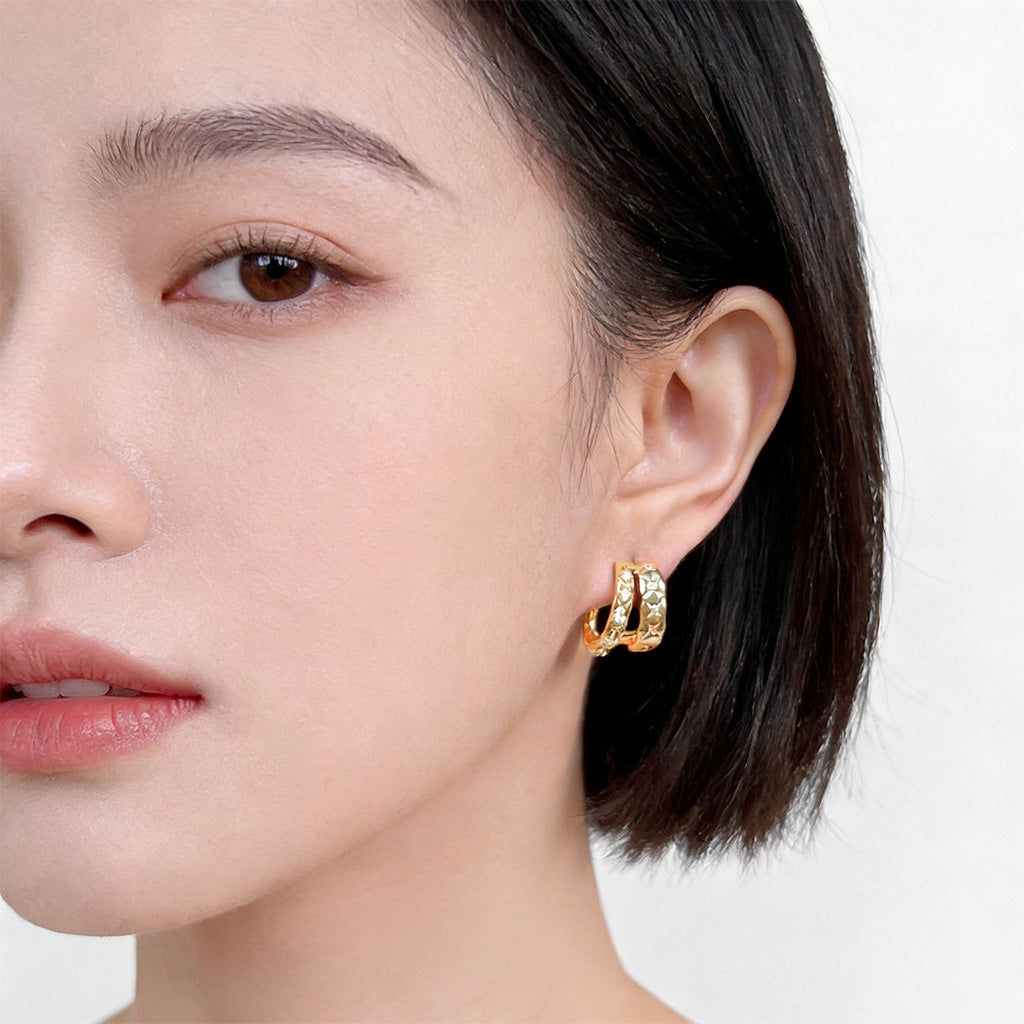 A廠【7222】微鑲鋯石時尚高級感幾何925銀針保色 新款輕奢風芒星耳飾耳環
 25.12-2