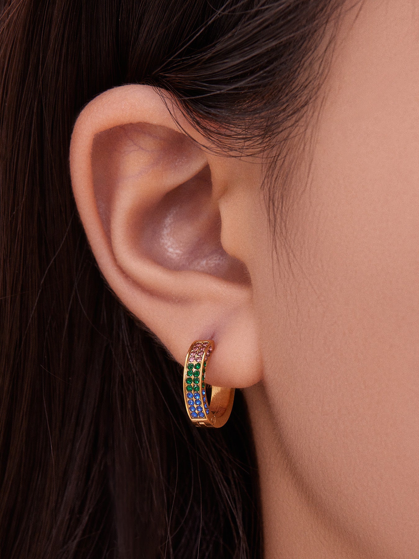 B廠【F930】ins風高品質彩色5A鋯石圓圈卡扣耳環不鏽鋼鍍18k真金耳飾女
 25.11-2