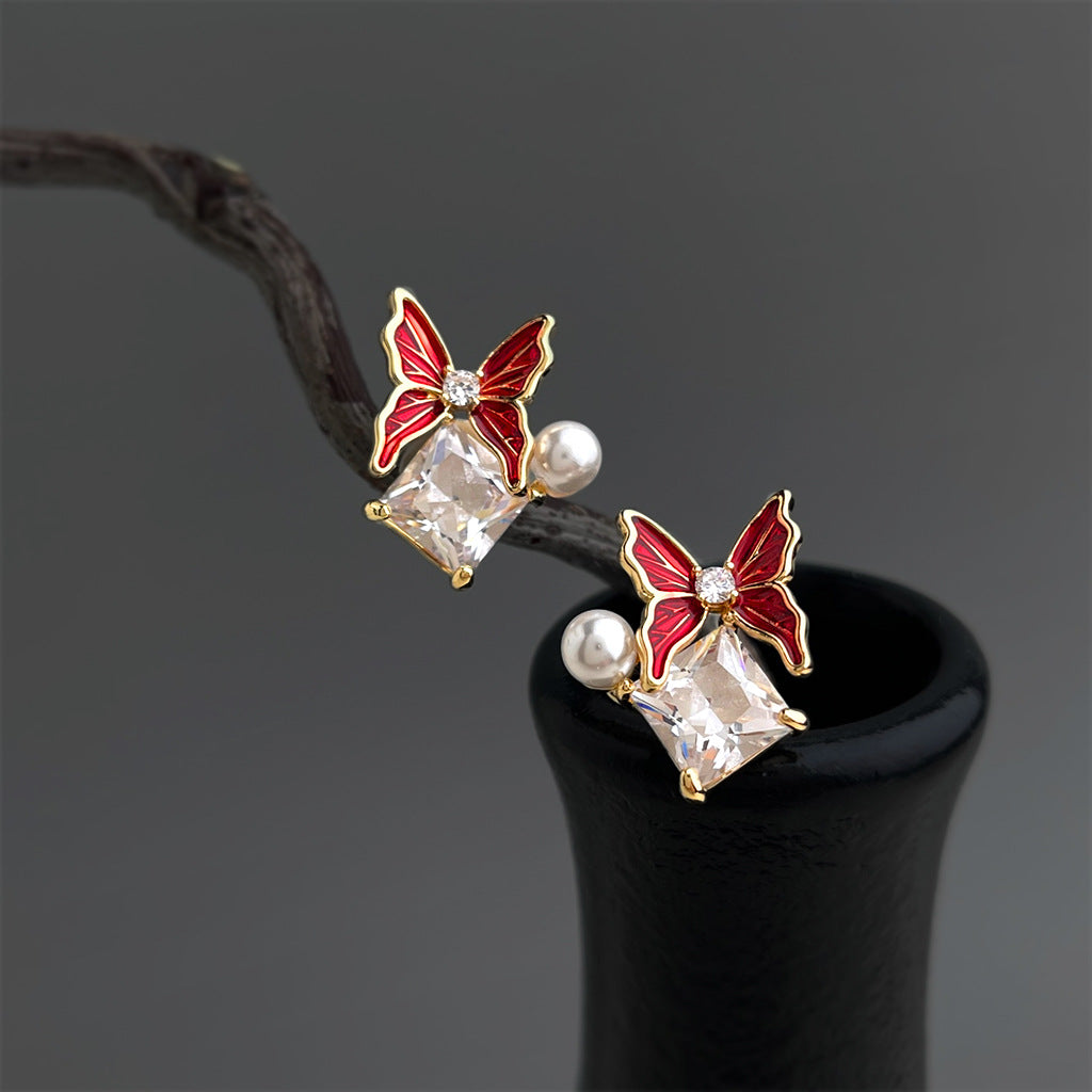 A廠【7215】原創時尚高級感鑲嵌鋯石蝴蝶幾何925銀針新款耳環創意設計師耳環
 25.12-2