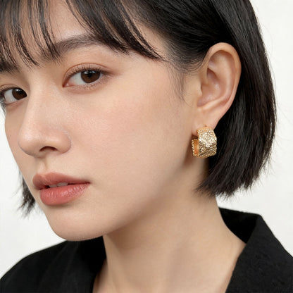 A廠【7235】時尚高級感中古重工質感925銀針幾何新款飾品耳環女
 25.12-3