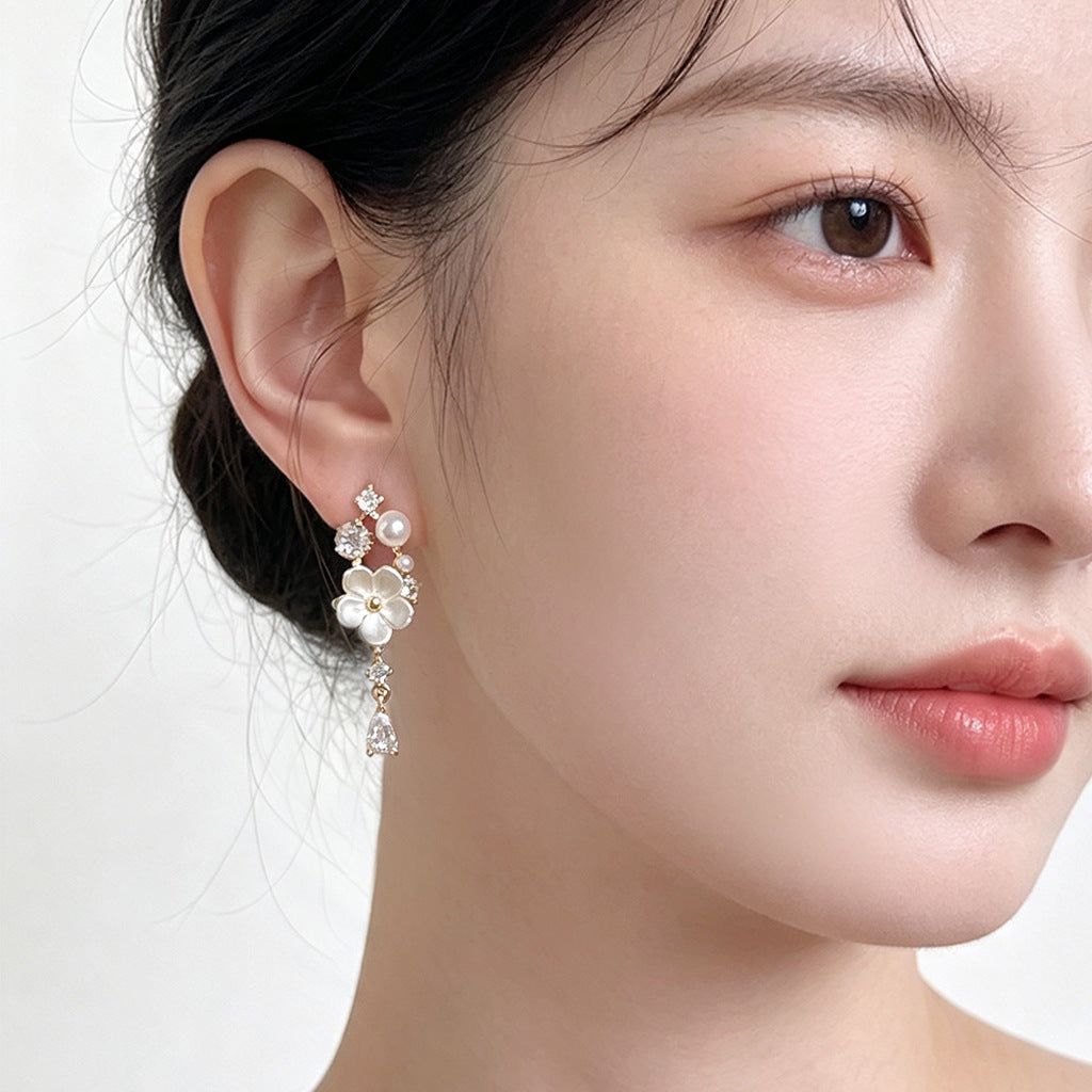 A廠【7991】森系超仙甜美花朵流蘇耳環小清新鑲嵌鋯石耳飾女銀針飾品
 26.08-3