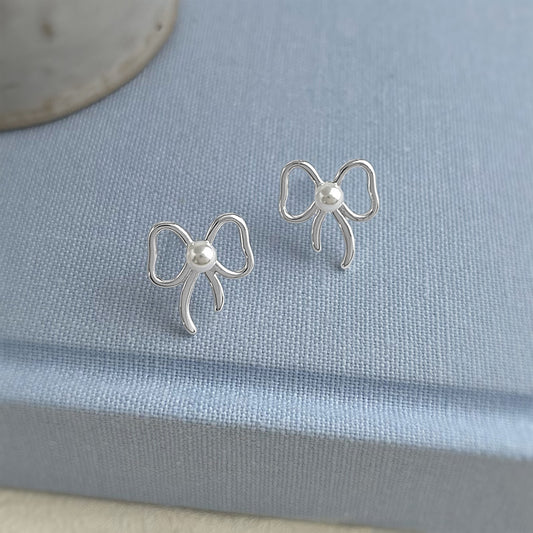 A廠【3992】甜酷風設計感蝴蝶結耳環小眾個性鏤空線條冷淡風繩結高級感耳飾女
 26.01-1