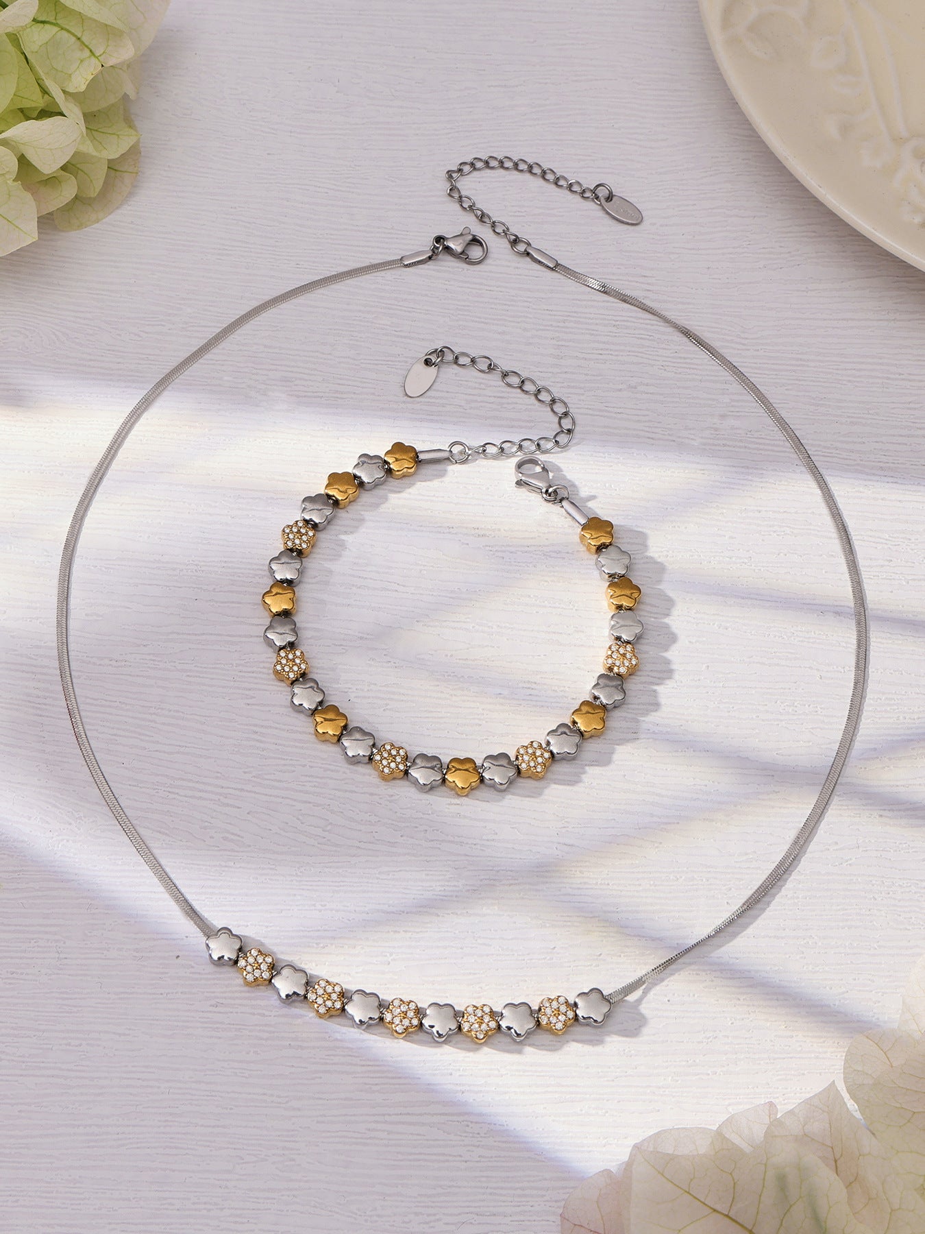 B廠【TXP102】歐美ins時尚小眾設計微鑲鋯石五角星拼色項鍊手鍊套裝不銹鋼飾品
 26.03-2