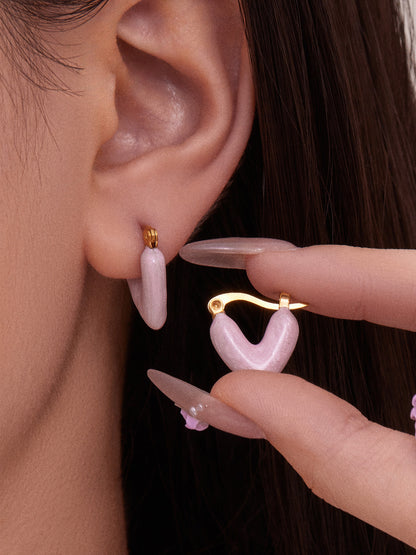 B廠【F924】ins跨境熱銷款不對稱滴油愛心耳環輕奢高質感耳扣鍍18k真金
 25.11-2