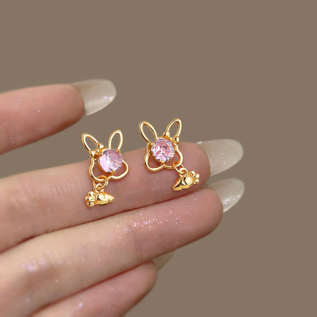A廠【7390】原創設計師款甜美可愛微鑲鋯石粉色小兔子胡蘿蔔耳飾新款耳環
 26.02-4