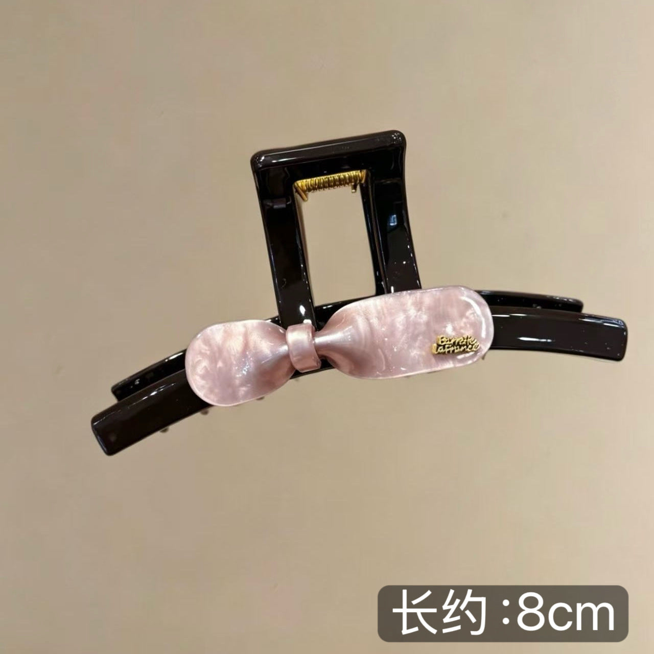 C廠【X450】渲染蝴蝶結抓夾女高級感金標鯊魚夾2026年新款盤髮夾子髮量大髮飾
 26.06-2