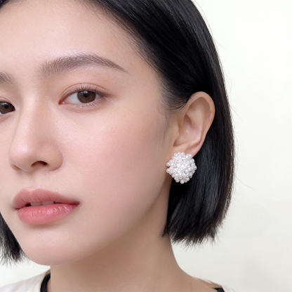 A廠 【2496】法式溫柔優雅手工花朵耳環誇張個性氣質白色串珠編織花卉耳飾銀針
 26.03-3
