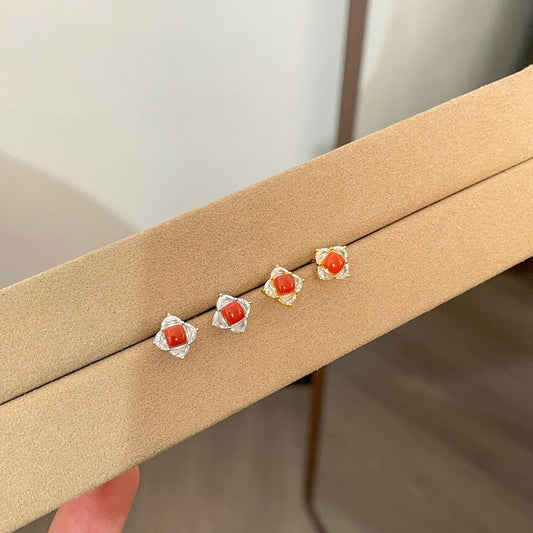 E廠【XDQ10377E】復古簡約南紅瑪瑙四葉草耳環女S925純銀氣質輕奢鑲鋯石耳飾品
 25.12-3