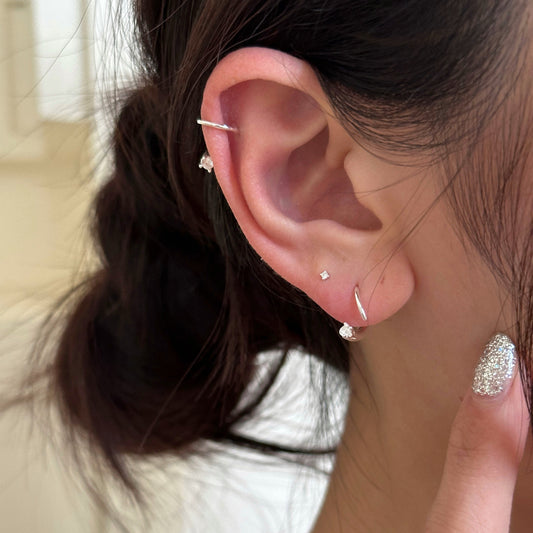 E廠【XDQ10184E】S999純銀彗星在旋轉鋯石耳環女流星尾巴小耳圈耳骨釘耳環耳飾
 25.12-4