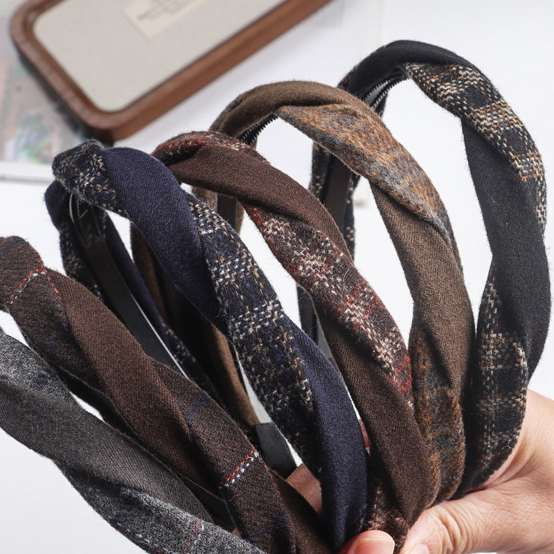 D廠【C301】復古格紋毛呢髮箍女時尚麻花拼色頭扣髮卡韓式新款髮飾高顱頂頭箍
 25.11-1「D廠-單筆結帳需滿，NT$600出貨(不含運費)」
