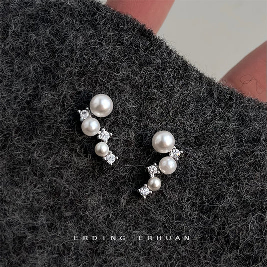 A廠【7201】微鑲鋯石個性925銀針幾何不規則新款時尚通勤新款耳環耳環女
 25.12-1