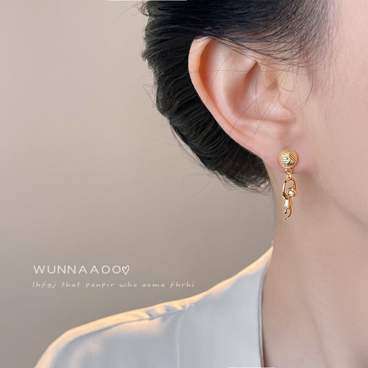 C廠【7042】原創貓咪~925銀針時尚設計感簡約個性小眾新款動物耳環耳環女
 25.11-1