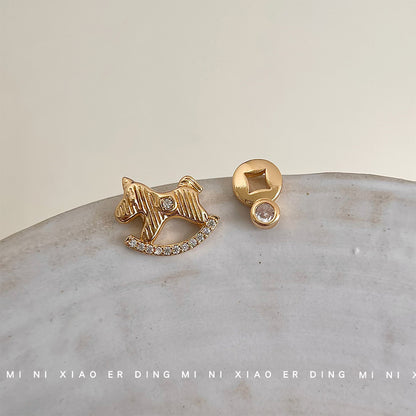 A廠【6513】馬上有錢！微鑲鋯石不對稱AB款925銀針鍍14K輕奢風耳飾耳環女 25.08-2