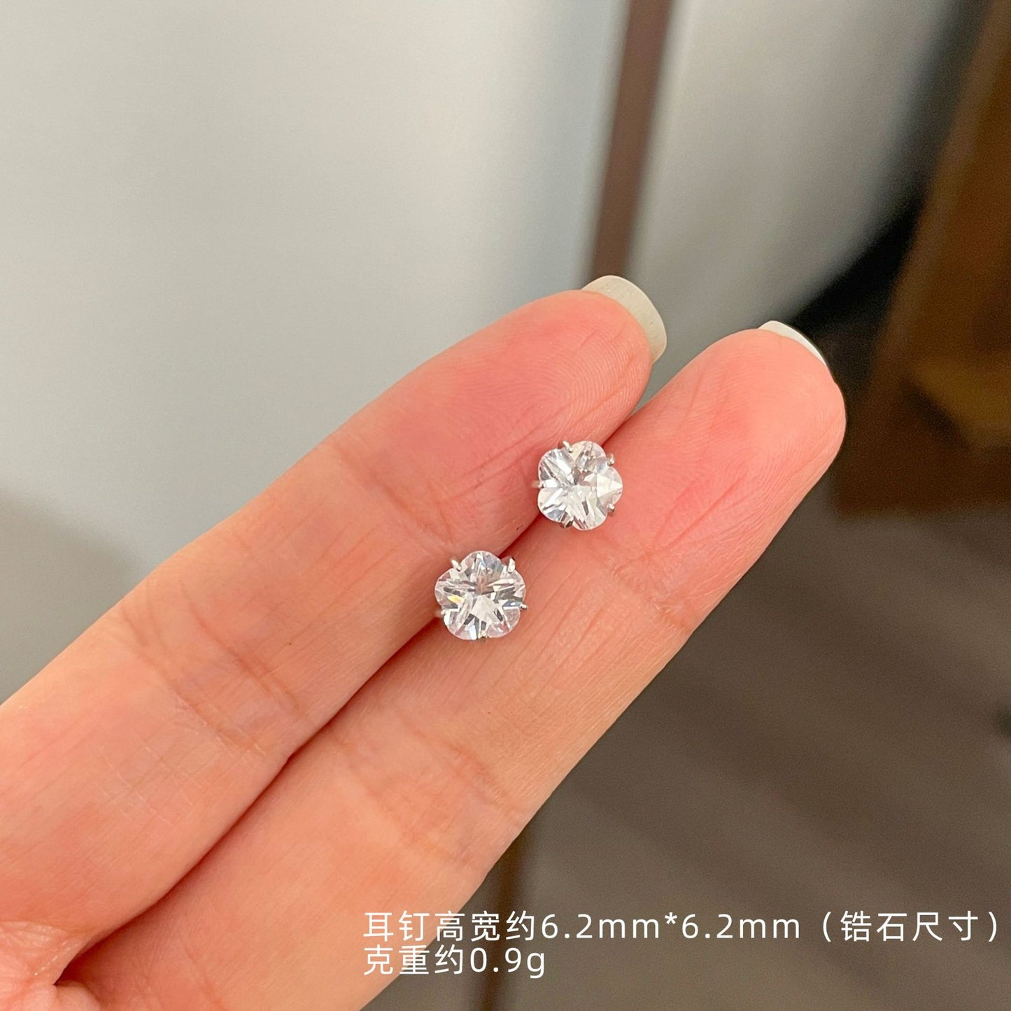 E廠【XDQ10096E】S999純銀四爪愛心閃鑽耳環女迷你小巧星星花鋯石百搭耳飾品
 26.01-2