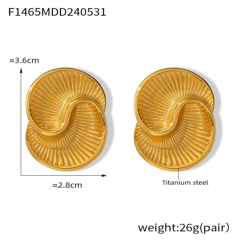 B廠【F1465】ins風歐美鈦鋼鍍18k金水滴紋理螺旋耳環網紅同款不對稱保色耳環女 24.06-1