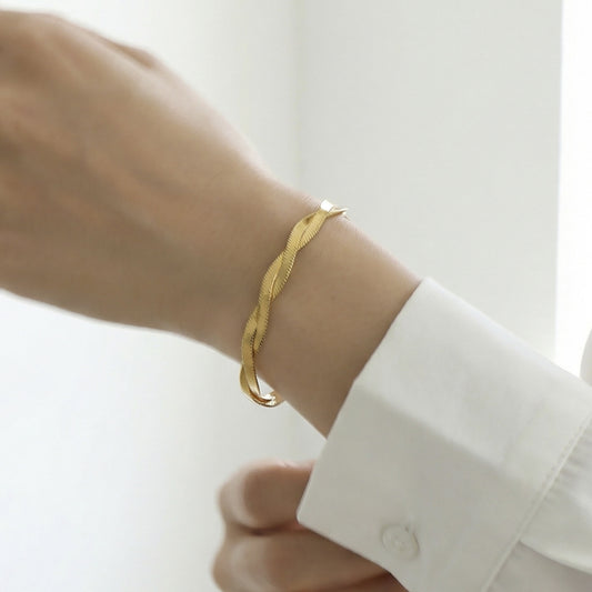 B廠【E004】歐美ins風交叉纏繞刀片鍊手鍊簡約小眾時尚百搭手飾不鏽鋼鍍18K金
 26.02-1