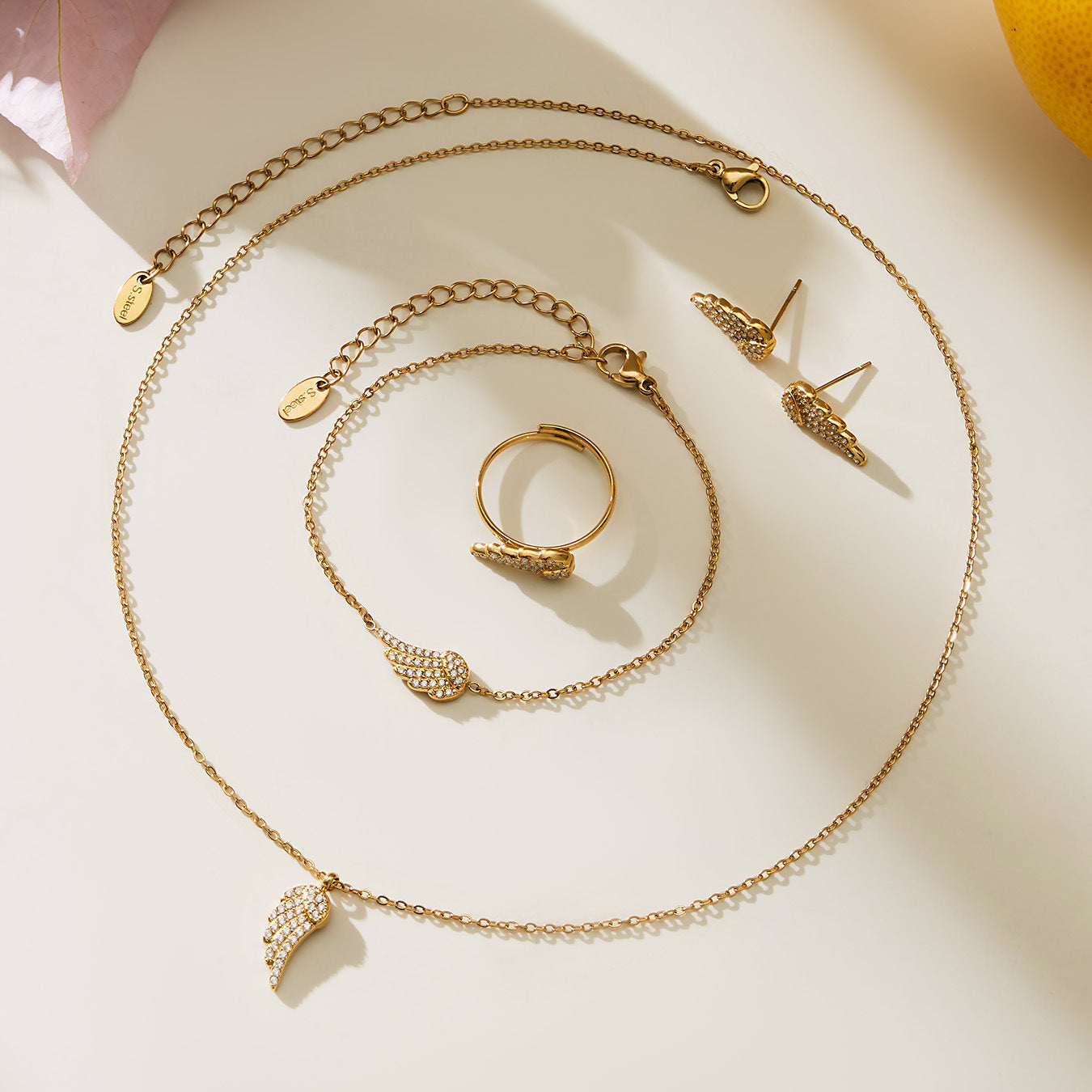 B廠【TXP486】超閃5A鋯石小翅膀造型手鍊項鍊耳環戒指組不鏽鋼鍍18k金
 25.11-4