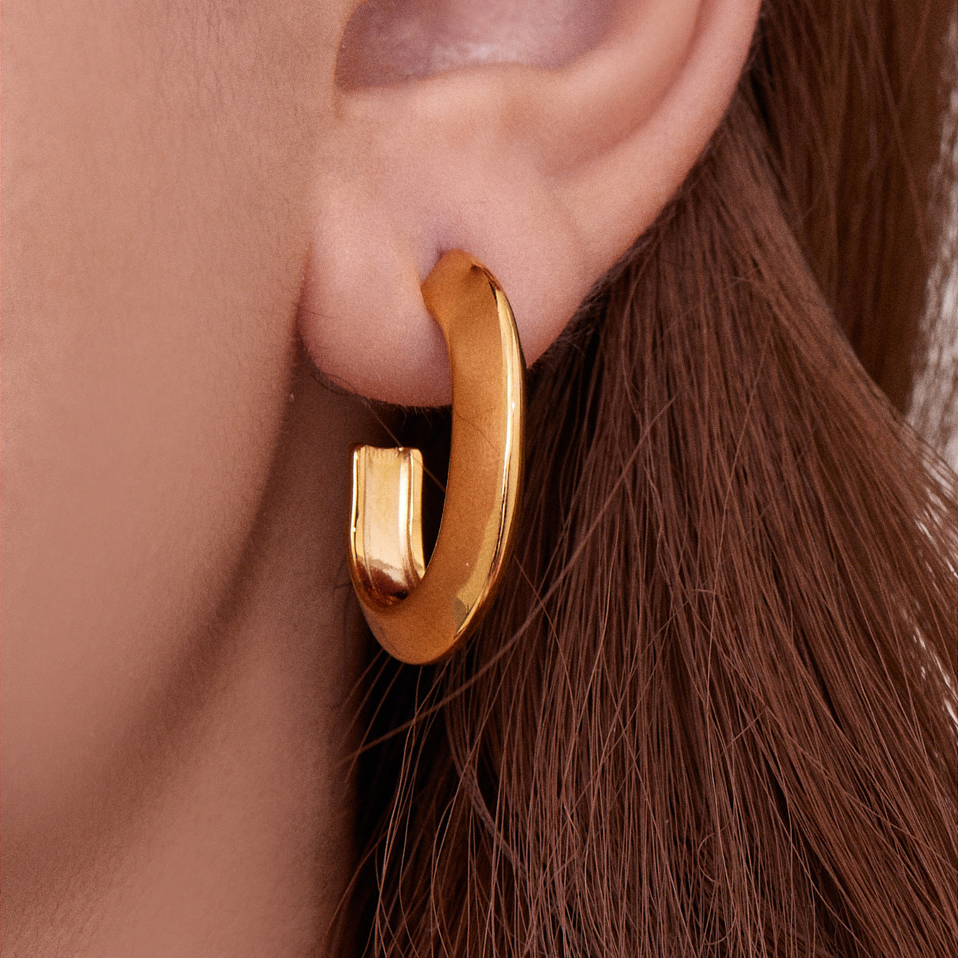 B廠【F623】不鏽鋼凹槽弧面耳環歐美輕奢風小眾設計百搭耳飾鍍18k真金
 25.11-1