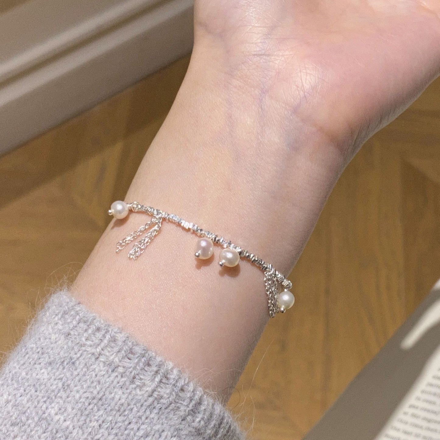 F廠【XDQ0139S】S925純銀ins風淡水珍珠碎銀子手鍊女精緻設計感鏈流蘇手飾
 25.11-1