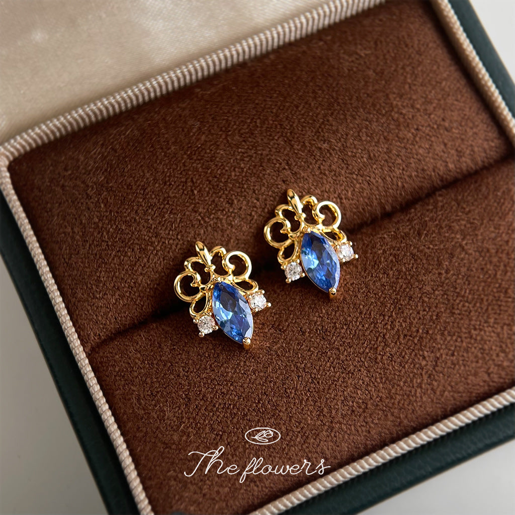 A廠【7163】鳶尾花系列原創設計鑲嵌鋯石個性輕奢風新款高級感耳飾耳環女
 25.11-4