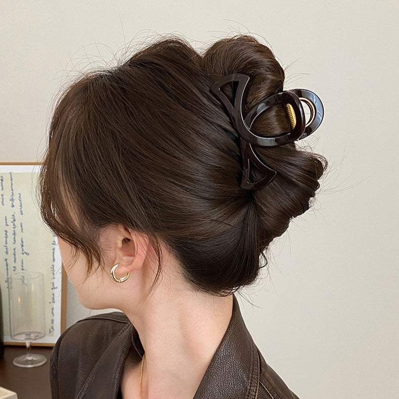 C廠【X6】百搭鏤空抓夾女2026新款高級感中鯊夾後腦勺半紮髮夾氣質頭飾
 26.03-2