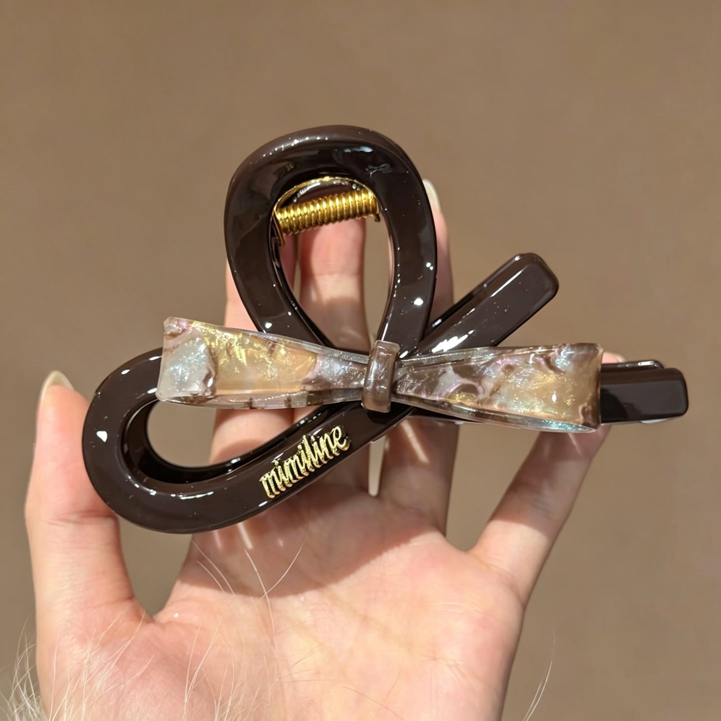 C廠【X576】甜美氣質蝴蝶結抓夾女2026新款鯊魚夾高級感盤髮夾大號髮量大髮飾 26.07-2