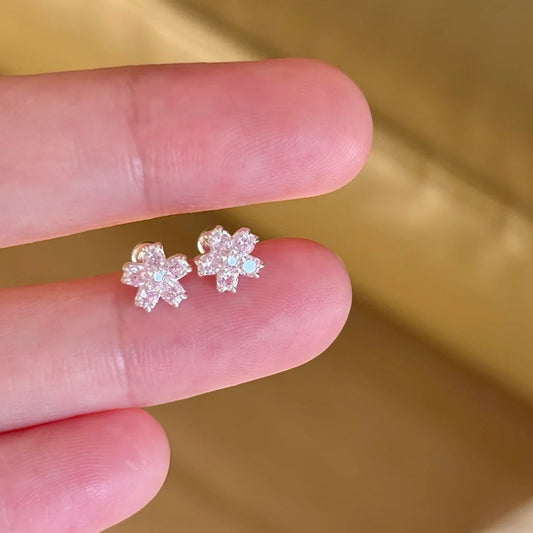 E廠【DQ11776E】S999純銀小巧精緻粉色櫻花耳環女韓系簡約鑲鋯石花朵溫柔耳飾
 26.01-3