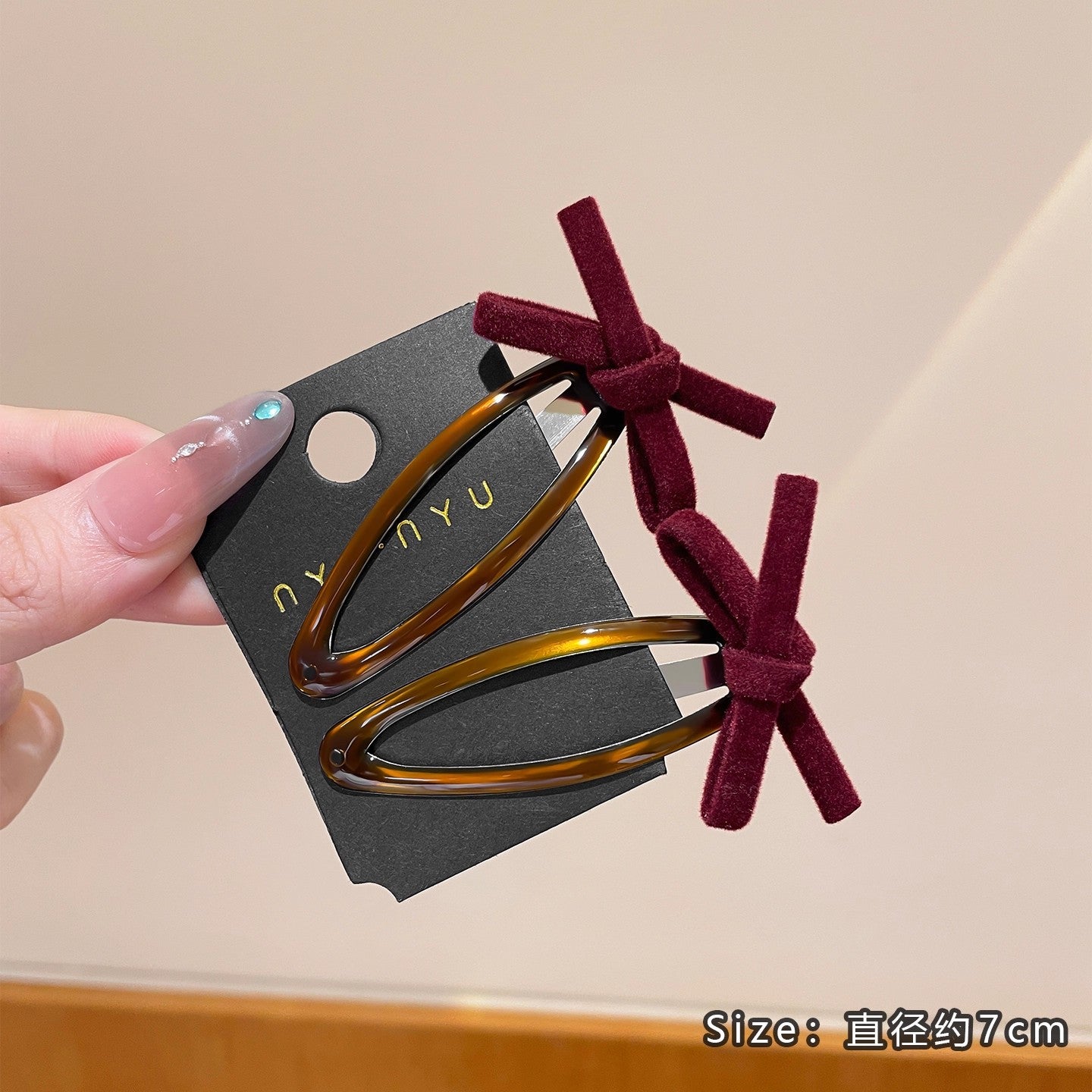 C廠【P64】復古絲絨蝴蝶結側邊bb夾女秋冬2025新款前額碎髮瀏海夾子氣質髮夾
 25.12-2「C廠-單筆結帳需滿，NT$500出貨(不含運費)」