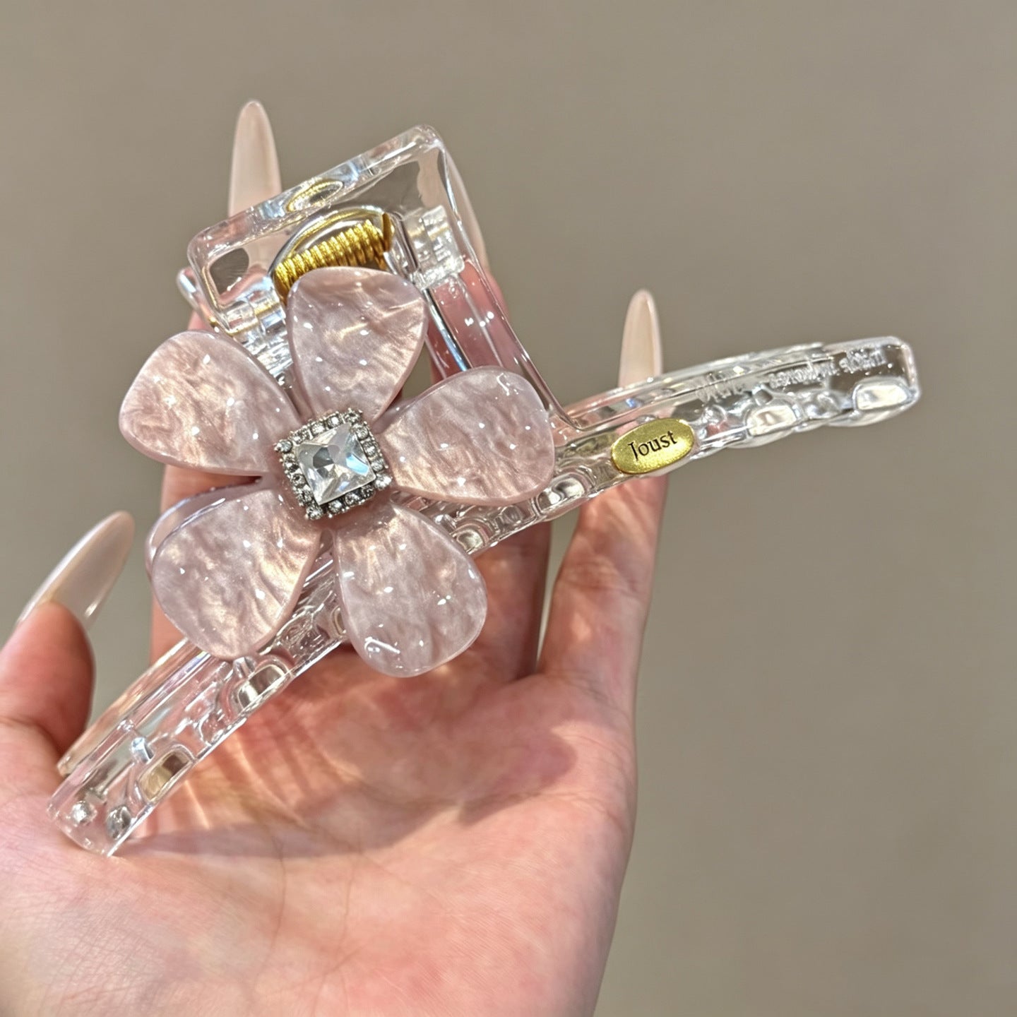 C廠【X638】氣質大水鑽花朵抓夾女量大鯊魚夾高級感盤夾子2026新款飾
 26.07-5