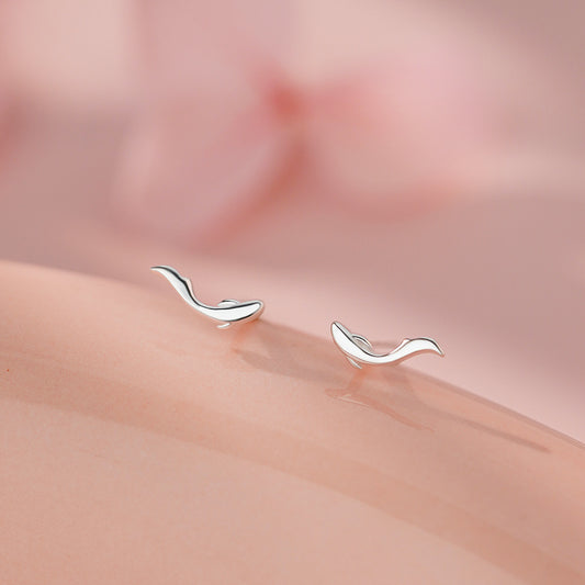 D廠【YC4234E】足銀S999錦鯉耳環輕奢設計感新款精緻小巧好運上岸養耳洞耳飾
 26.01-2