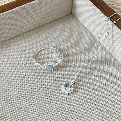 E廠【XDQ0677N】S925純銀日韓小眾藍鋯石花朵項鍊女ins輕奢花邊吊墜鎖骨鏈
 26.01-1