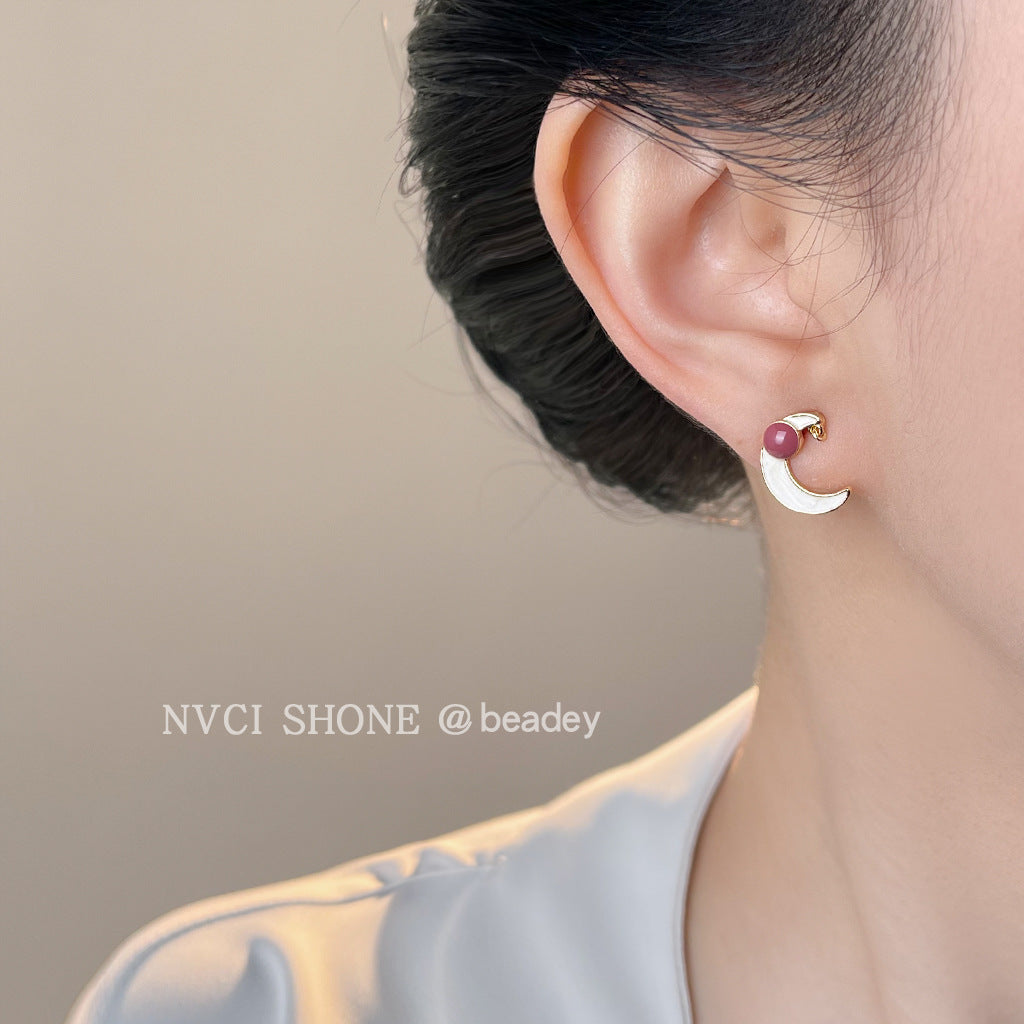 C廠【7043】原創八芒星月亮~925銀針不對稱設計清新甜美學院風新款耳環耳環女
 25.11-1