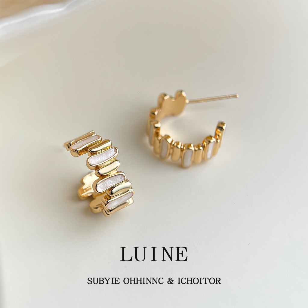 A廠【7098】小眾輕奢時尚高級感925銀針鍍14K不規則圓形幾何新款耳環
 25.11-3