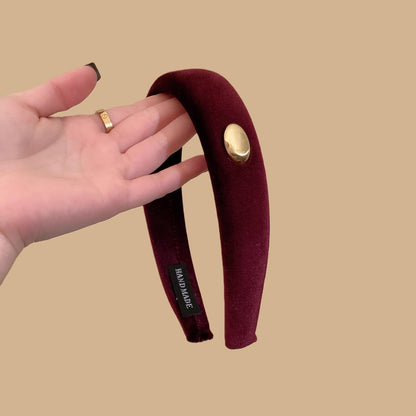 C廠【Y985】新年聖誕復古絲絨金標髮箍女洋氣時尚高顱頂氣質顯白百搭頭箍髮飾
 25.12-4「C廠-單筆結帳需滿，NT$500出貨(不含運費)」