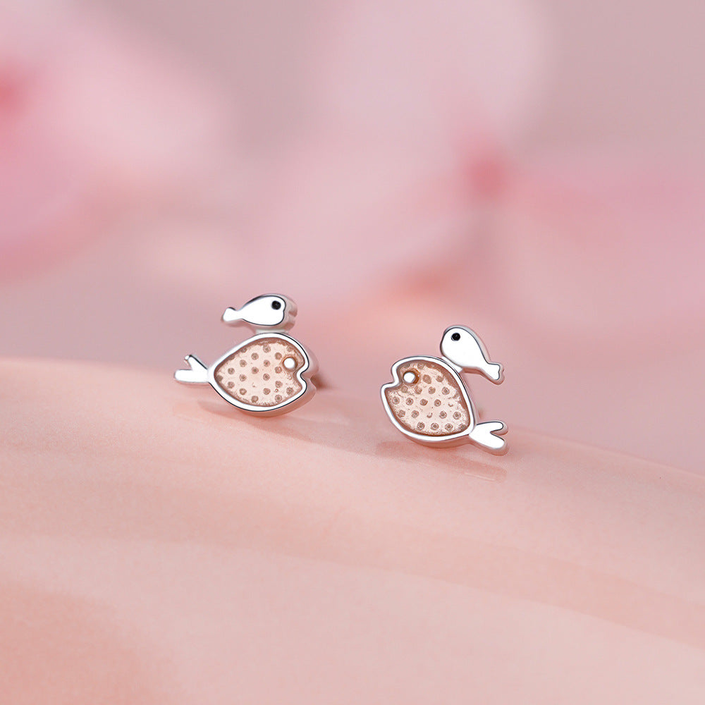 D廠【YC4190E】足銀S999輕奢個性小魚耳環女高級感簡約百搭精緻小巧可愛耳飾
 26.03-2