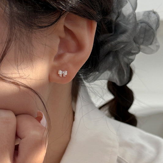 E廠【XDQ10657E】甜美精緻S999純銀蝴蝶結耳環女小眾設計感百搭養耳洞耳飾
 26.03-4