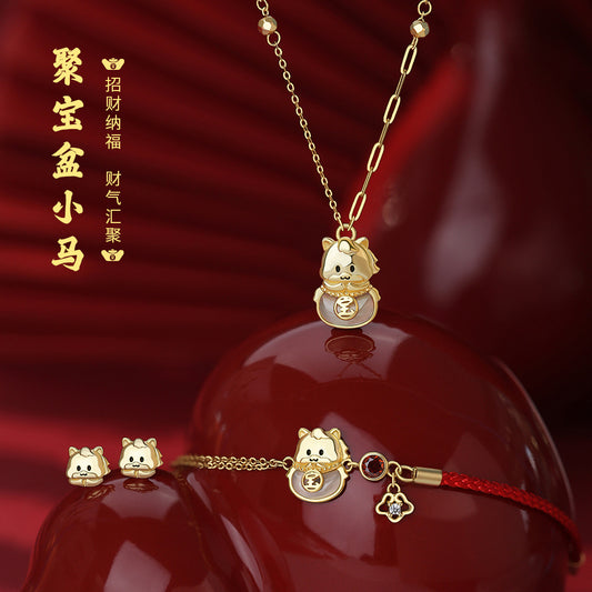 D廠【YC2635N】原創純銀S925本命年個性聚寶盆小馬項鍊耳環馬年紅繩手繩首飾
 26.04-3