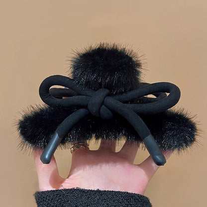 C廠【H46】秋冬黑色蝴蝶結抓夾女毛絨髮夾2025新款高級感盤髮鯊魚夾氣質髮飾
 25.12-2「C廠-單筆結帳需滿，NT$500出貨(不含運費)」