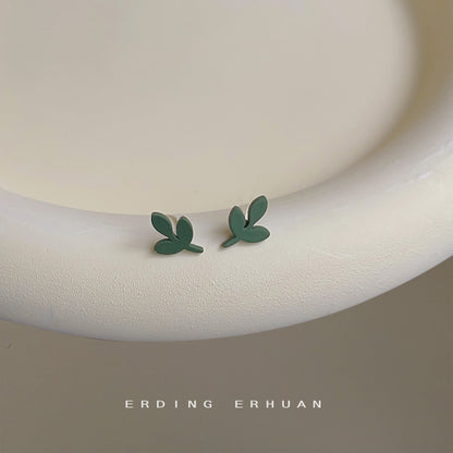 A廠【2180】通勤百搭綠色迷你葉子耳環森系甜美可愛小巧綠芽百搭烤漆春夏耳飾 25.01-3