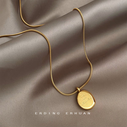 A廠【5662】304不鏽鋼鍍18K真金高保色時尚通勤簡約高品質鎖骨鏈字母項鍊 25.03-1